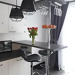 Apartmán Modern Calm Studio, *